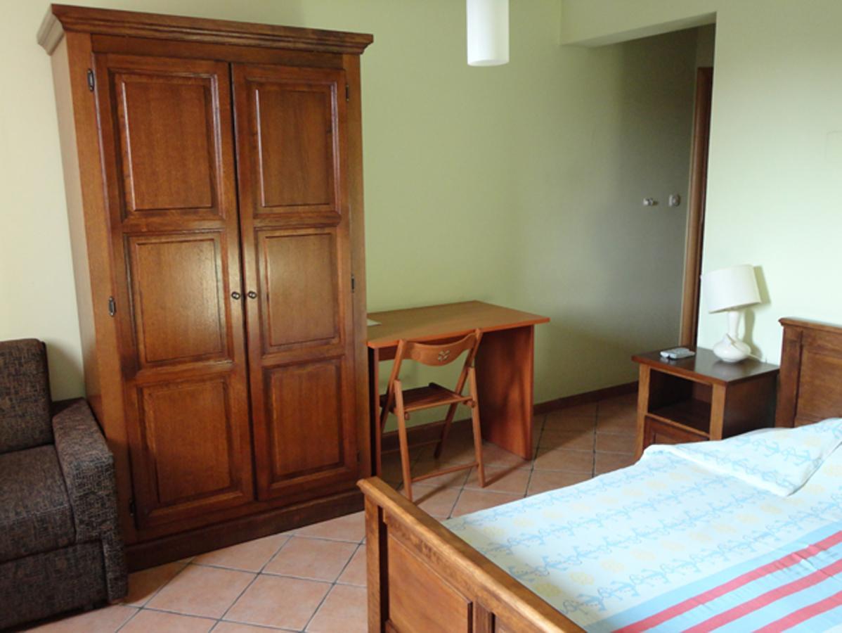 Prenociste "Magnus" Bed & Breakfast สลาวอนสกีบรอด ภายนอก รูปภาพ